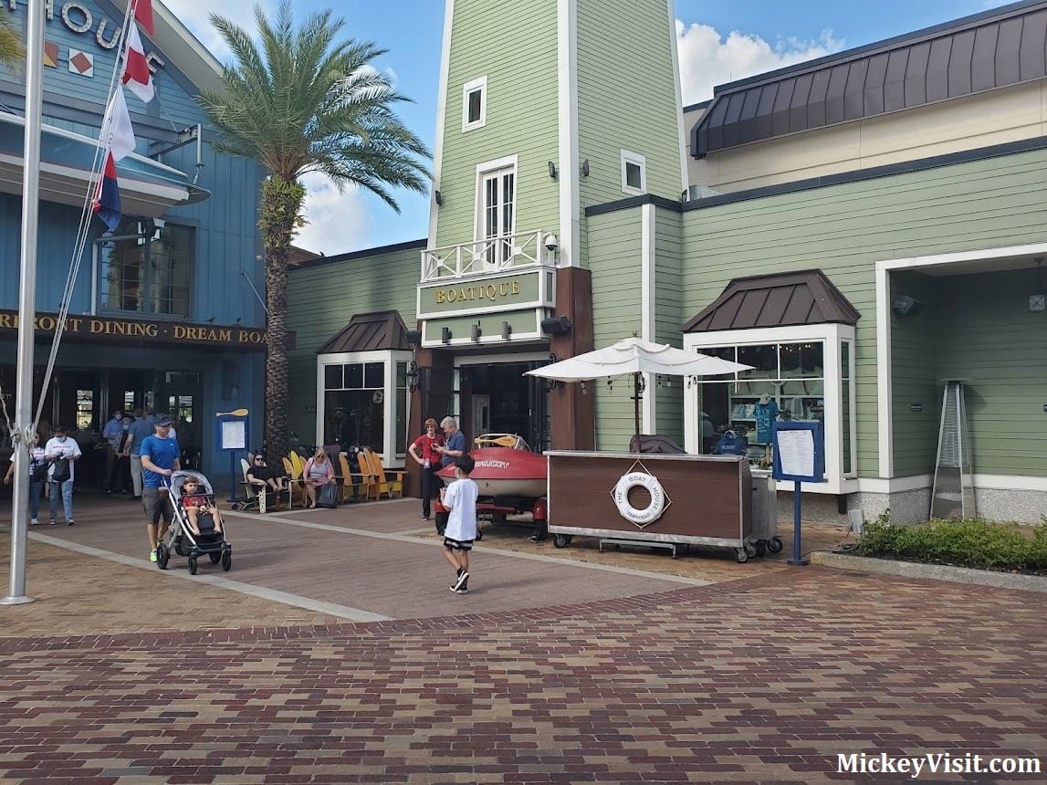 the boathouse restaurant at disney springs in disney world
