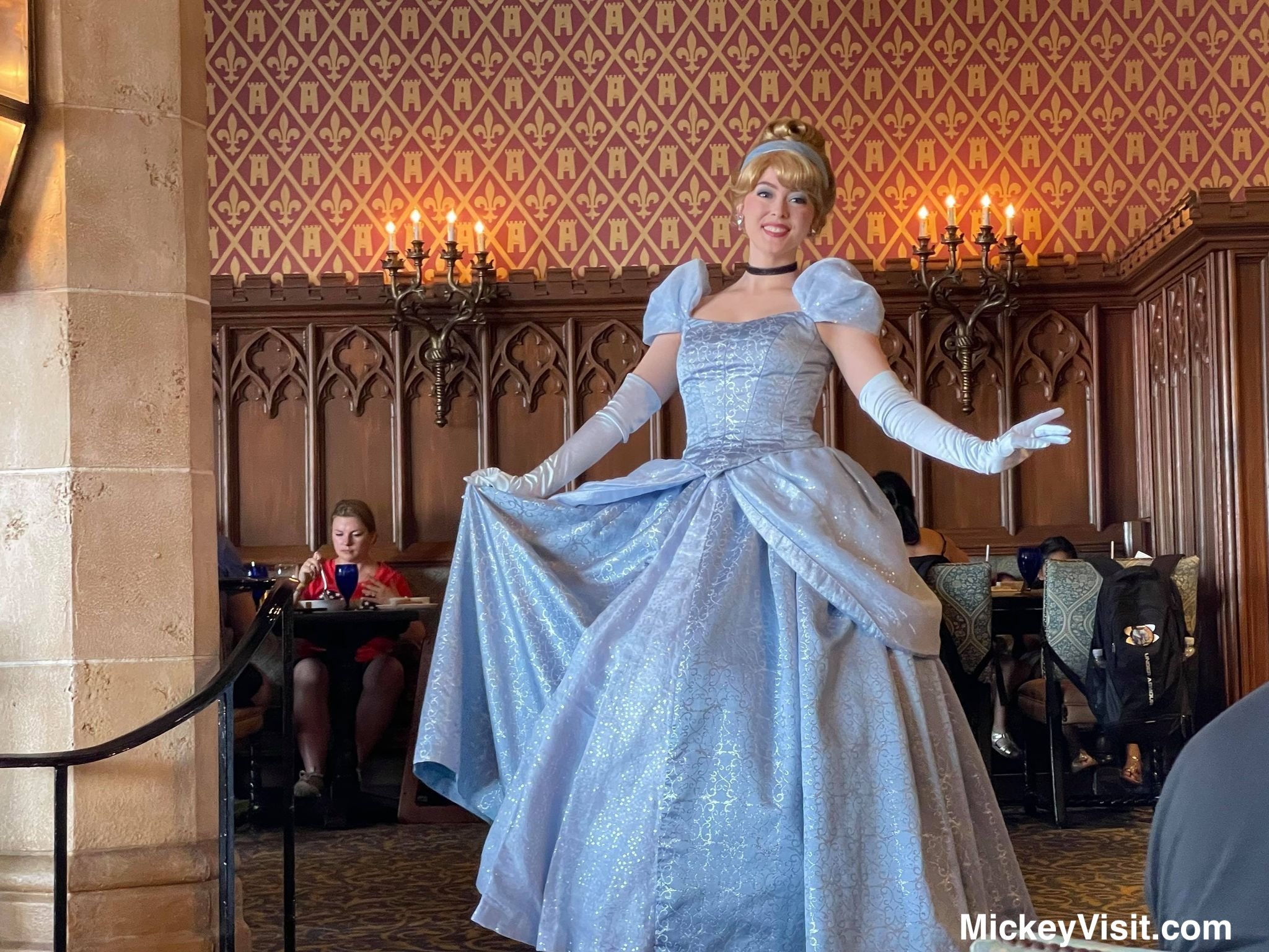 Cinderella Royal Table