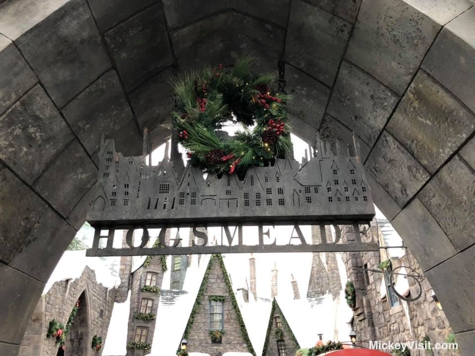 Universal crowd calendar