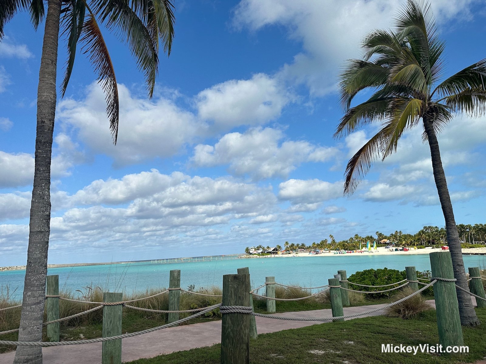 beaches on castaway cay