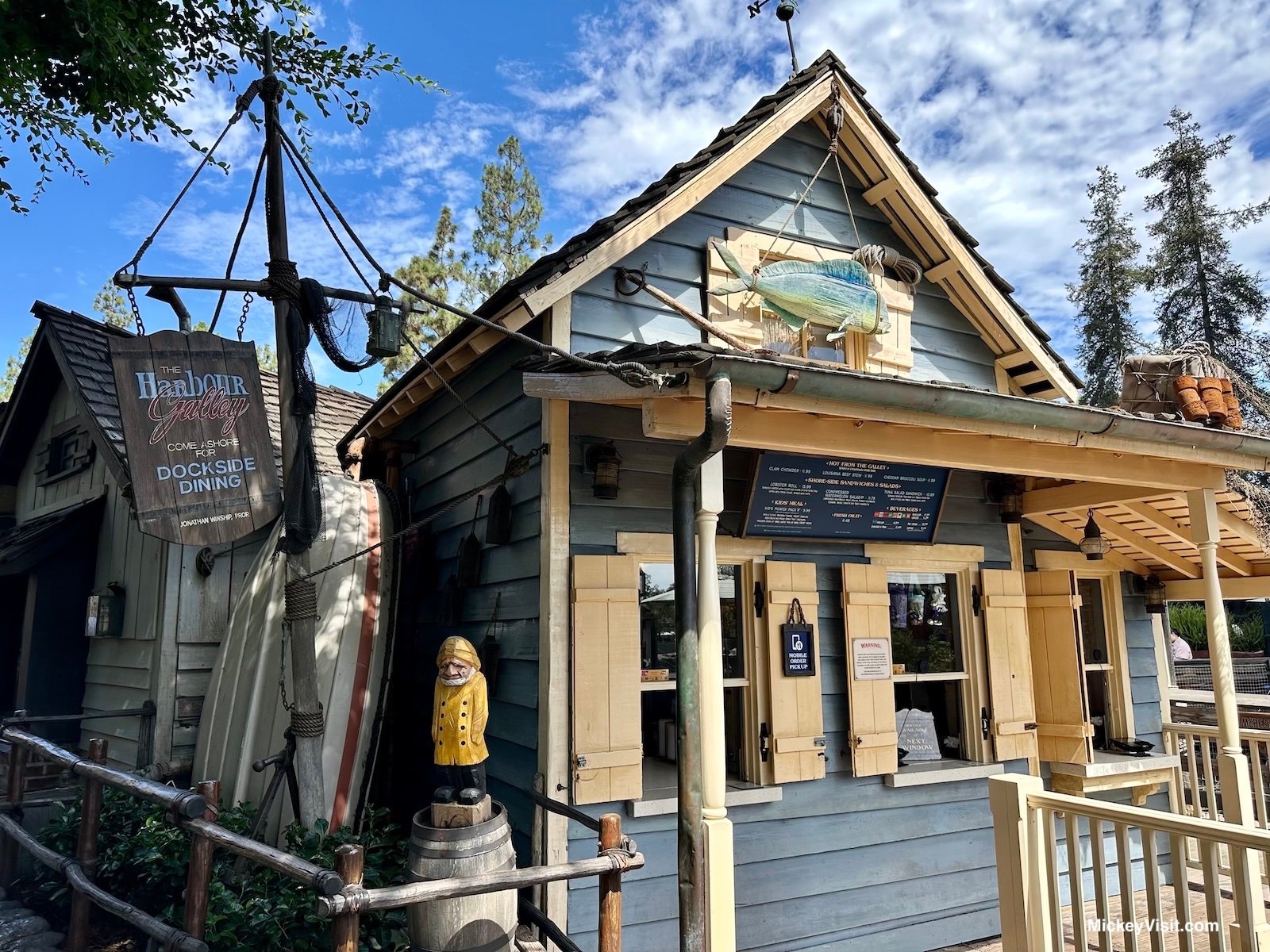 Disney dining Harbour Galley