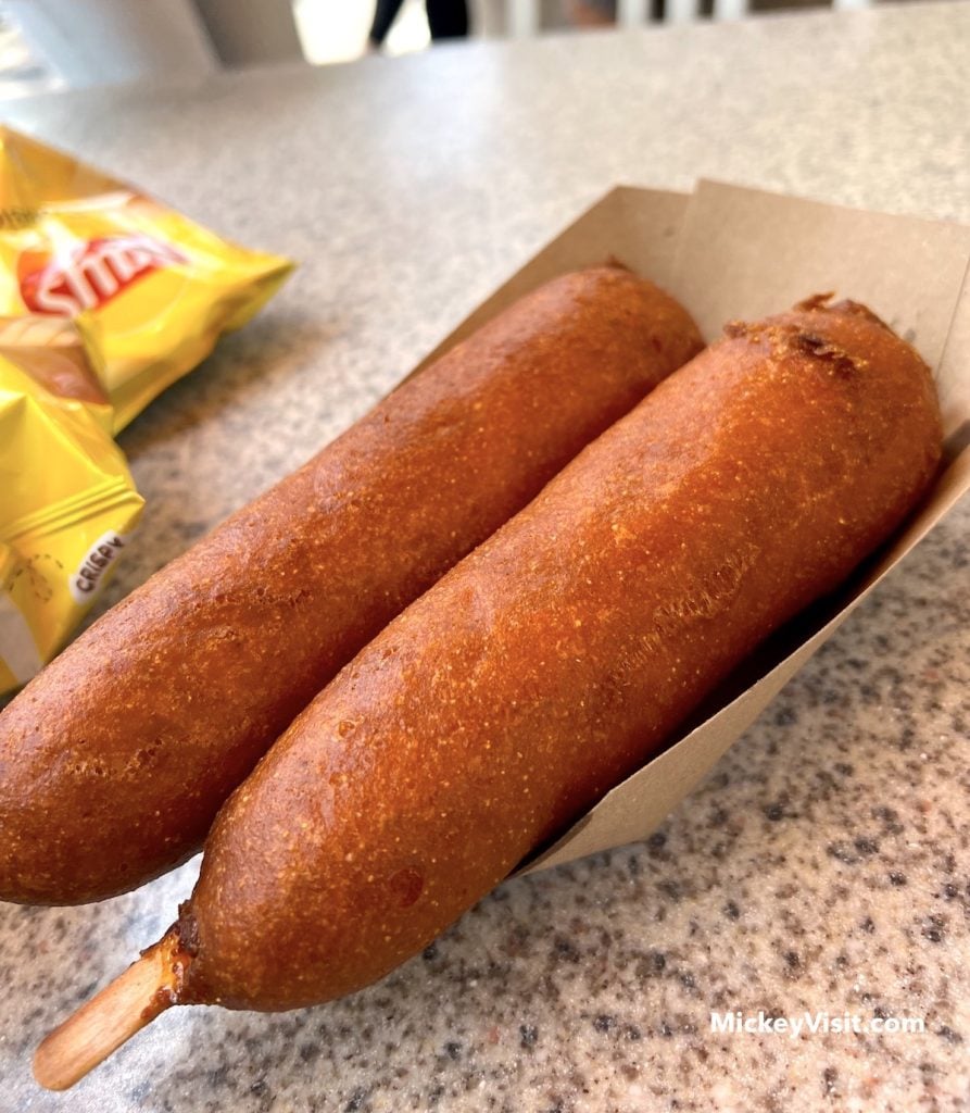 best food at disneyland