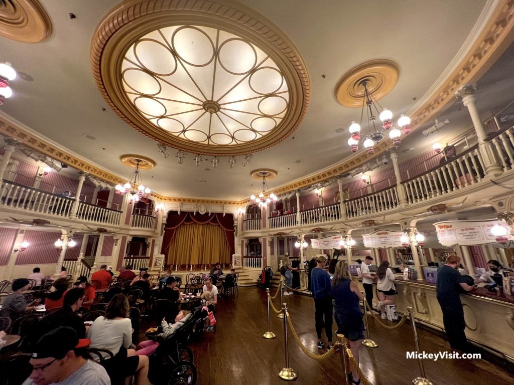 disneyland golden horseshoe best food