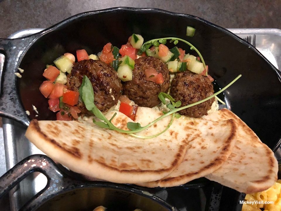 Docking Bay/Star Wars