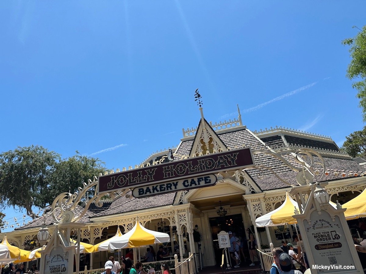 Jolly Holiday Cafe